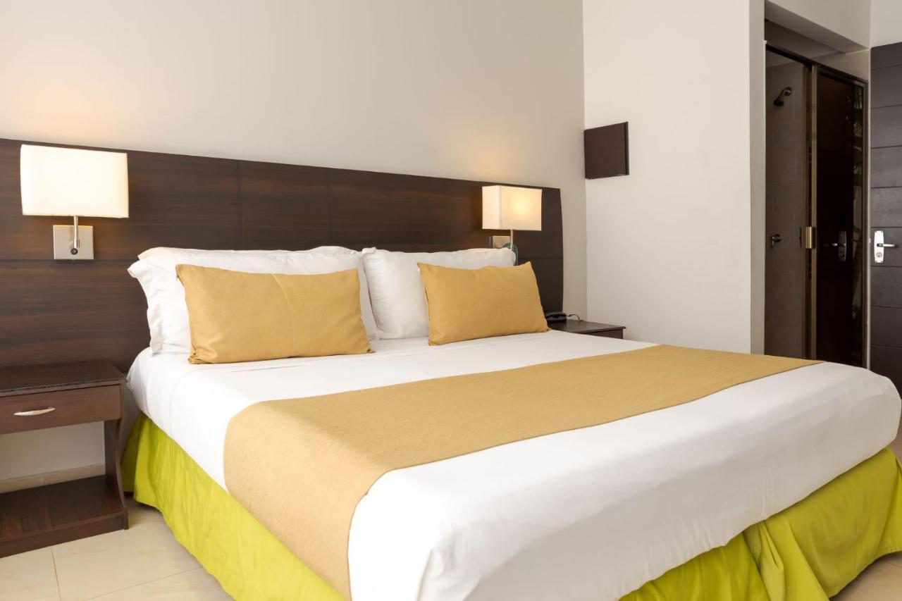 Hotel Manantial Melgar Torre 2 Exterior photo