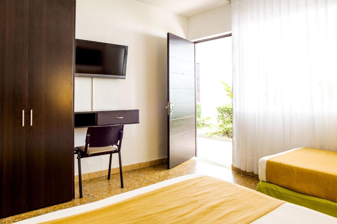 Hotel Manantial Melgar Torre 2 Exterior photo